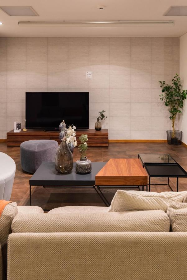 Bijou Suites Ai Premium Osaka Zewnętrze zdjęcie
